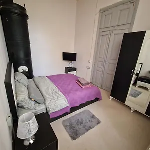 Апартаменты Cozy Near 28 Mall, Баку